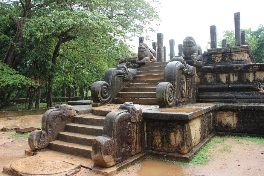 Polonnaruwa Private Driver Sri Lanka